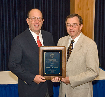 2006 Business Award - Newell Chiesl with Ron Green