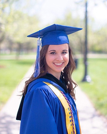 Audra Dial, Honors College Graduate